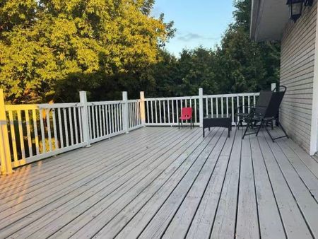 Maison de plain-pied à louer - Brossard (Noms de rues (B)) Maison de plain-pied à louer - Brossard (Noms de rues (B)) - Photo 5