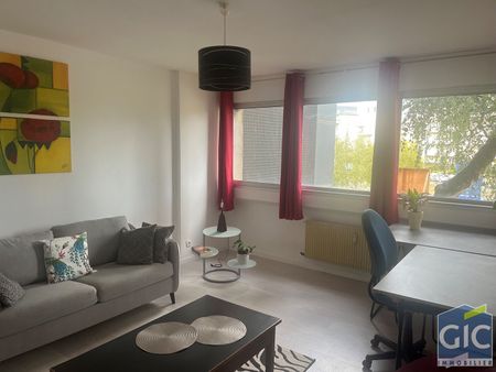 Location Appartement 2 pièces 51m² - Photo 2