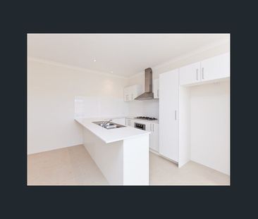 2/223 Camborne Parkway, Butler WA 6036 - House For Rent | Domain - Photo 6