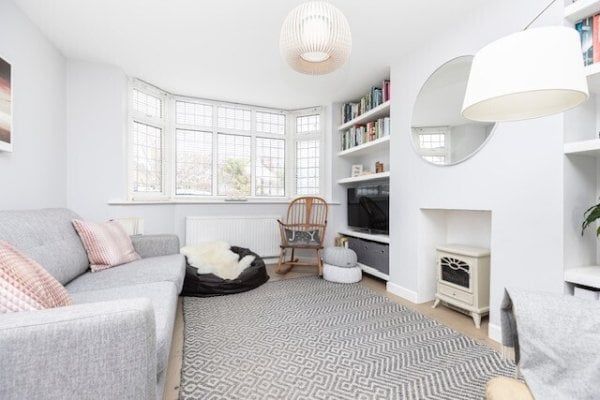 Springfield Crescent, Ashley Cross - Photo 1