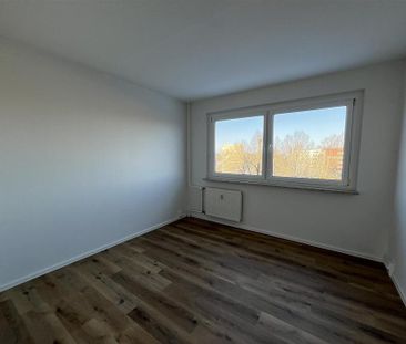 Ihre neu renovierte 5 Zimmerwohnung! - Foto 1