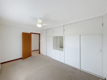 6 Ercil Street, Wendouree - Photo 5