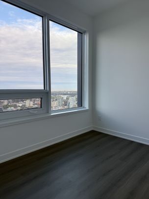 For Lease - 8 Wellesley Street Unit# LP08, Toronto, Ontario - Photo 1