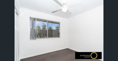 Modern and Stylish Property in Flagstone - Photo 3