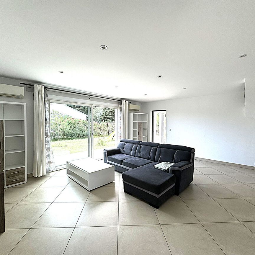Location Maison 8 pièces 152m² - Photo 1