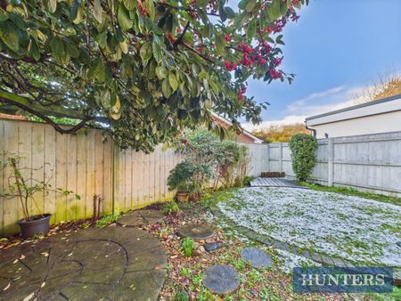 3 bedroom House To Let - Photo 3