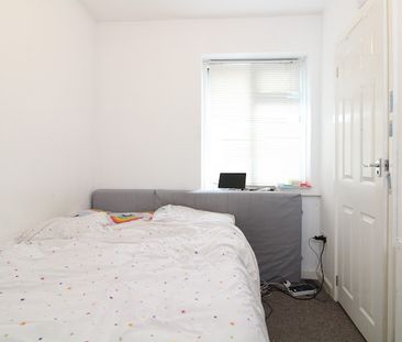 Coventry Road, Southampton - Photo 6