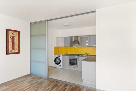 Pronájem bytu 2+kk • 50 m²Na Kopečku, Praha - Libeň - Photo 4