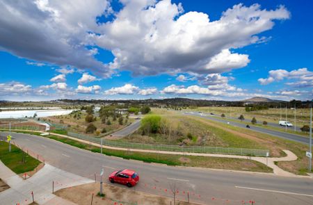 Great Location! - Photo 2