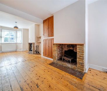 3 bedroom end of terrace house to rent - Photo 3