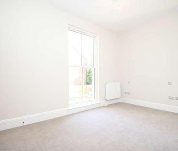 Oak Hill, Surbiton, KT6 - Photo 2