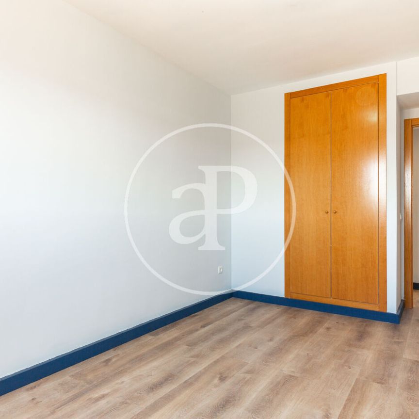 Flat for rent with views in Rocafort (Rocafort) - Photo 1