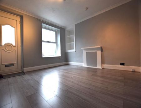 2 Bedroom Terraced To Let - Photo 5