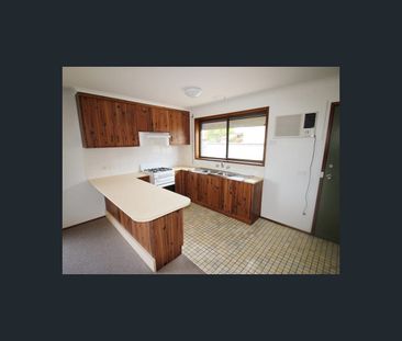 1/3 Coulson Place, Norlane, Vic 3214 - Photo 5