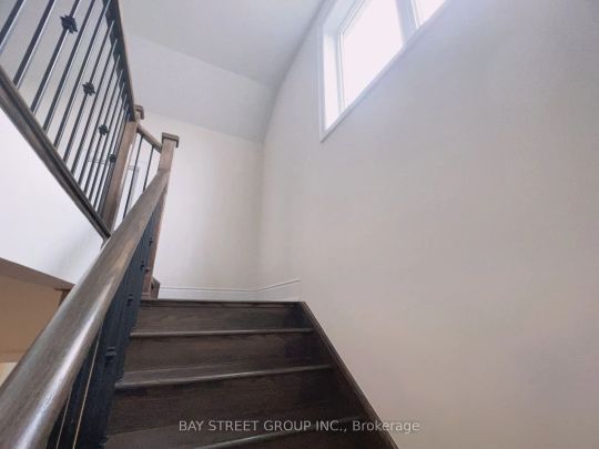 Detached Home For Lease | N9245919 - Photo 1