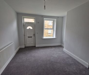 To Let – Rhodes Terrace, Barnsley S70 - Photo 1