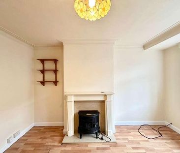 Harley Street Todmorden, OL14 - Photo 1