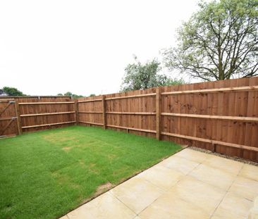 2 bedroom terraced house to rent - Photo 3