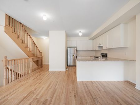 For Lease - 7 Nimmo Lane, Ajax, Ontario - Photo 3