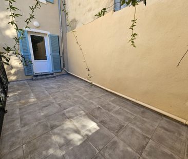 Location Appartement 2 pièces 23m² LE BEAUSSET 83330 - Photo 6