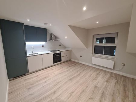 1 bedroom flat to rent - Photo 2