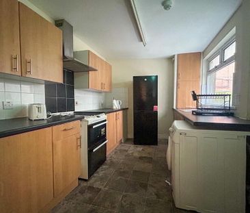 25 Wolseley Street, Belfast, BT7 1LG - Photo 5