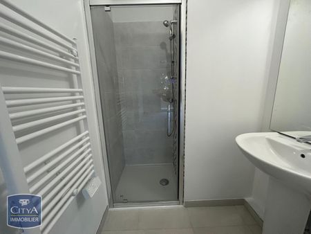 Location Appartement 4 pièces 84m² MONTEUX 84170 - Photo 4