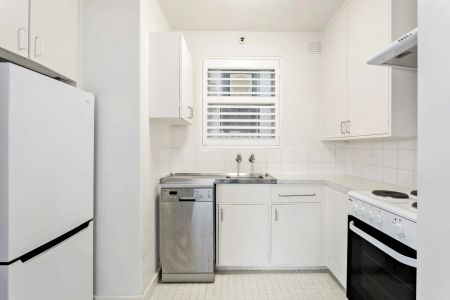 Unit 6/52 Caroline Street, - Photo 5