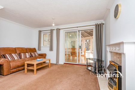 3 bedroom terraced house to rent - Photo 2