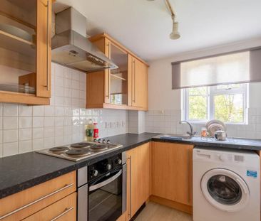 2 bedroom apartment to rent - Photo 6