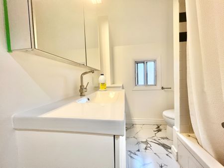 For Lease - 67 Queen Mary Street Unit# B, Cityview - Parkwoods Hills - Rideau Shore, Ontario - Photo 4