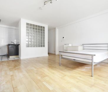 Studio to rent - Photo 4