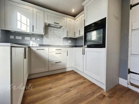 2 bedroom terraced house to rent - Photo 2