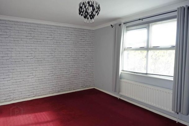 54 Erne Drive, Enniskillen, BT74 6BJ - Photo 1