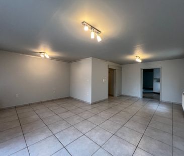 Gelijkvloers appartement met ruime slaapkamer te Pelt - Photo 1