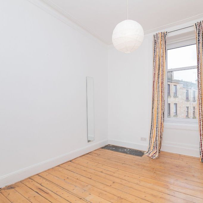 Flat 2/1, 74 Old Dumbarton Road - Photo 1