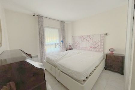 A LOUER 3 PIECES AVEC GARAGE ST RAPHAEL QUARTIER BOULOURIS - Photo 4