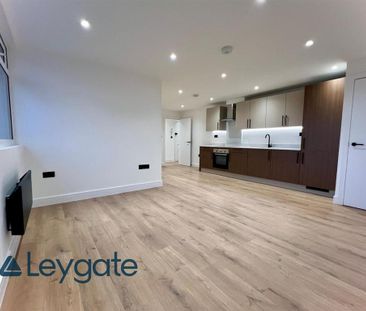 3 bedroom flat to rent - Photo 1