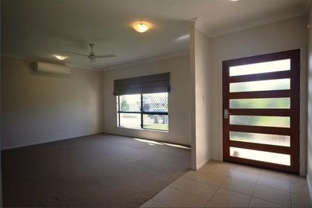 5 Dugong Court, Bushland Beach QLD 4818 - House For Rent | Domain - Photo 2