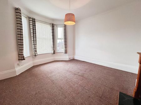 1 bedroom Flat To Let Total Size: 560 SQ FT - Photo 3