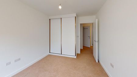 4 bedroom terraced house to rent - Photo 5