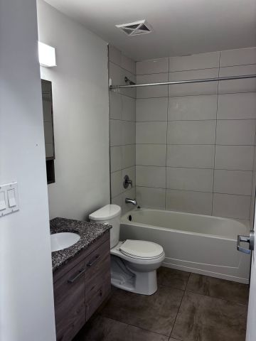 For Lease - 62 Balsam Street Unit# T101, Waterloo, Ontario - Photo 5