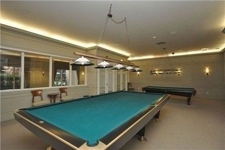 For Lease - 25 Kingsbridge Garden Circle Unit# 221, Mississauga, Ontario - Photo 3