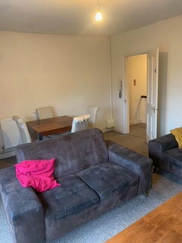 Unit 3, 14 EGLANTINE AVENUE, Belfast, BT9 6EX - Photo 3