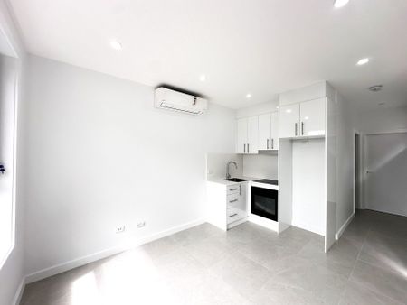 Brand New Granny Flat In The Heart Of Guildford! - Photo 2