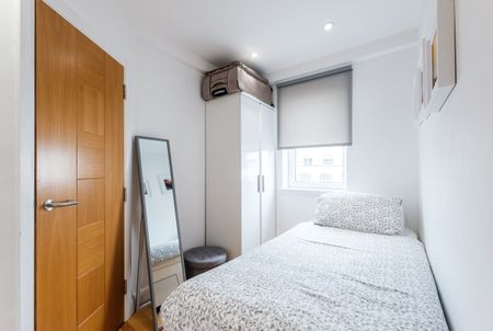 1 bedroom flat to rent - Photo 2