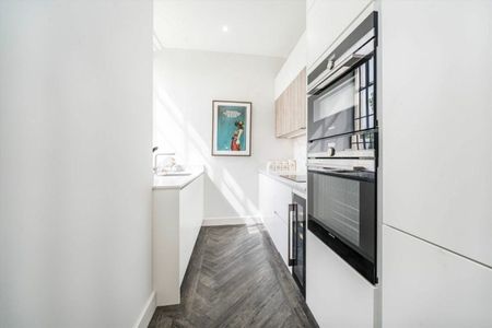 Holt Gardens, Tooting, SW17 - Photo 2