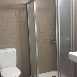 MIETEN OHNE KAUTION - Blick über Zürich und zum Üetliberg - Photo 3