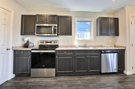East 1 - George Street — 3 Bedroom Upper Suite - AF - Photo 5