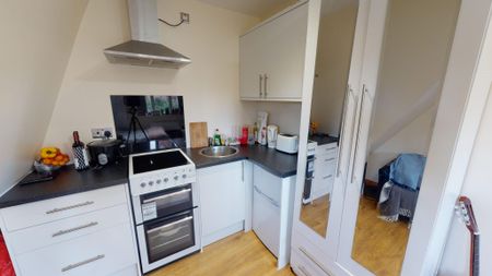 Raglan Road Edgbaston - Photo 3